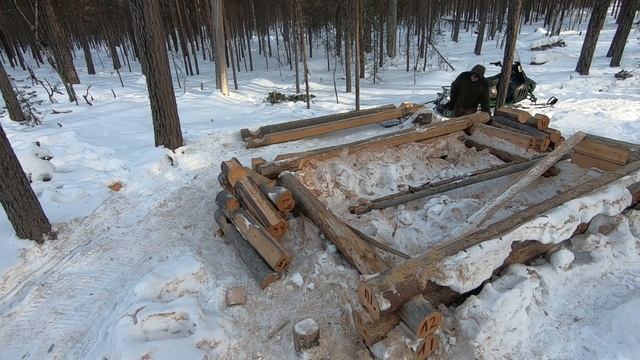 Разборка и перевозка зимовья. Грузовые сани для снегохода.