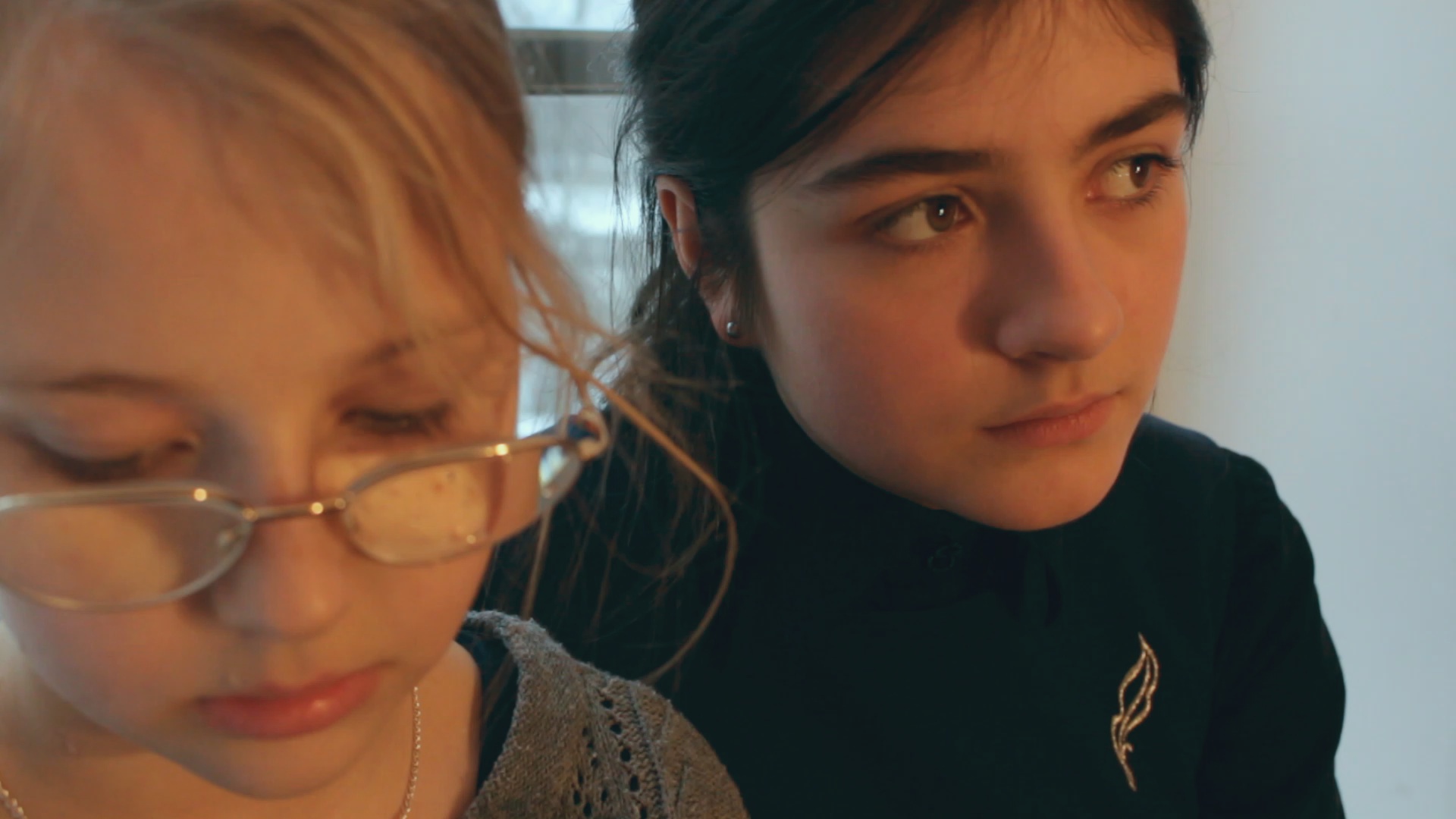 Masha and veronika babko blow job - noirot.net.ua