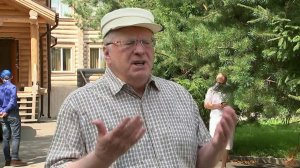 Владимир Жириновский и Геннадий Зюганов поделились своими взглядами на развитие сельского хозяйства