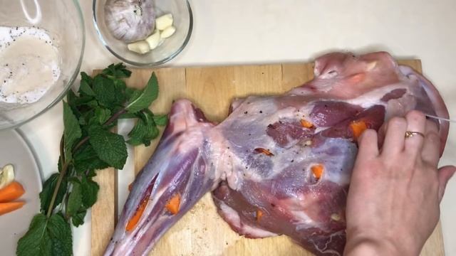 Этот простой рецепт нежной и сочной баранины с мятой покорит ваше сердце ❤