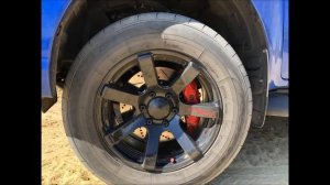 Спортивные тормоза на Toyota Hilux (колёса d18")