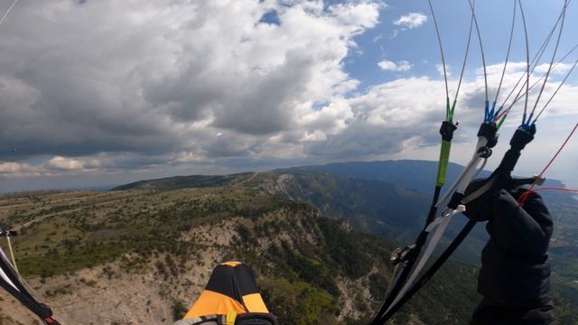 Полет с Ай-Петри в Симеиз на пляж. Распаковка нового параплана Niviuk ikuma 2P. Первый полет крыла. смотреть онлайн