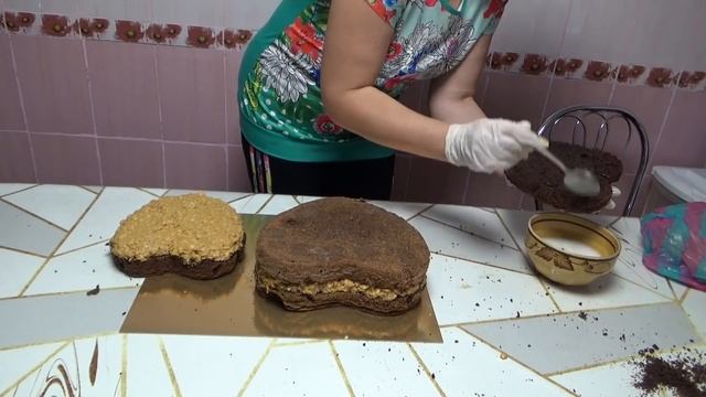 Формируем и собираем торт Два сердца. Дорабатываем насадки.