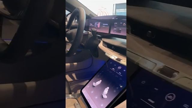 Lucid Air Interior And Exterior Close Up Look | Lucid Air Dream Edition Review Close Up смотреть онлайн