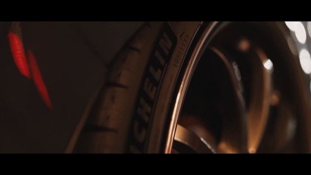 Mazda3 on air | Bagged & dropped to the ground смотреть онлайн