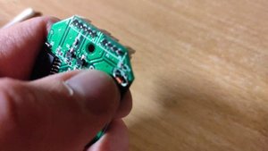 Ремонт китайского диспенсера для жидкого мыла. Не верь китайской шелкографии!