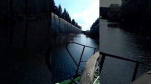 Шлюз на Волге в городе Дубна