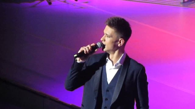 Григорий Чернецов "Can't help falling in love" смотреть онлайн