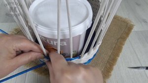 Санки для новогоднего подарка из газетных трубочек/Christmas sleigh