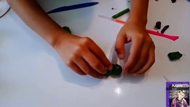 Горохомет из игры Растения против зомби. Камиль влог. Лепим из пластилина. Фигурки из пластилина. смотреть онлайн