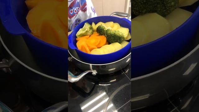 В Пароварке Тапервэр смотреть онлайн