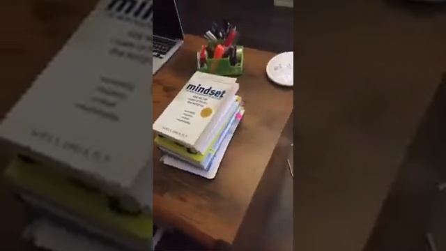 Как выглядит мое рабочее место, и почему я не крашусь перед консультациями?? смотреть онлайн