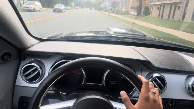 2007 Ford Mustang GT V8 Deluxe смотреть онлайн