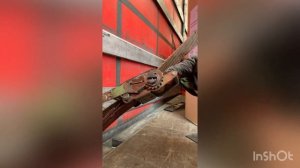 Если неправильно завёл ремень в трещетку