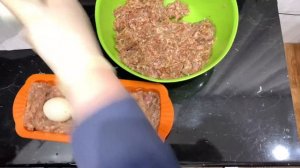 Мясной рулет с яйцом в духовке.   Длинный мальчик с яйцом, PIKKPOISS MUNADEGA.