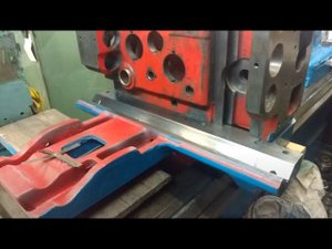 Проверка прилегания фартука к каретке станка 1К62.