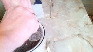 Декорация для аквариума из кружки своими руками, грот для сомиков.