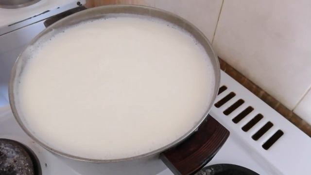 ПОЕЛА ЧАЯ. ОКРАСКА БРОВЕЙ И ВОЛОС. смотреть онлайн