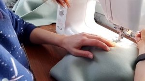 Как сшить трикотажные спортивные штаны.