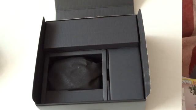 Déballage/unboxing Appareil photo Olympus E-M10 mark II français смотреть онлайн