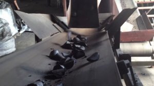 Уголь антрацит брикетированный. Топливные угольные брикеты антрацит