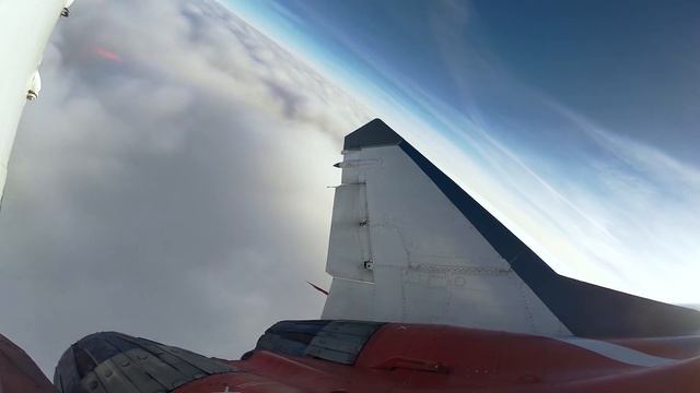 MiGFlug MiG-29 Flight смотреть онлайн