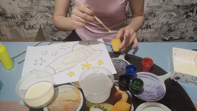 Творческое занятие  Рисуем манкой