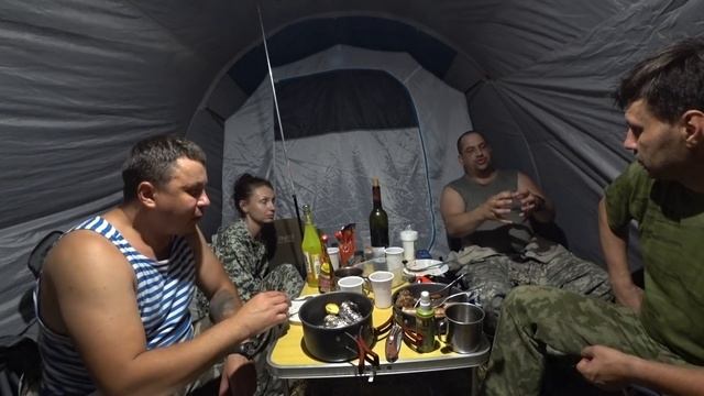 18+ )) На природе с ночевкой!!!! УРАГАН,ЛИВЕНЬ, НО ВСЕ РАВНО КЛАССНО ОТДОХНУЛИ))))) смотреть онлайн