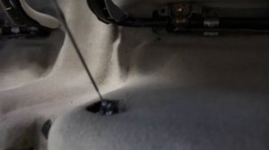 Toyota Sienna 2004-2010 third row seat removal - How To