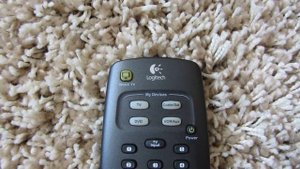 Универсальный пульт ДУ Logitech Harmony