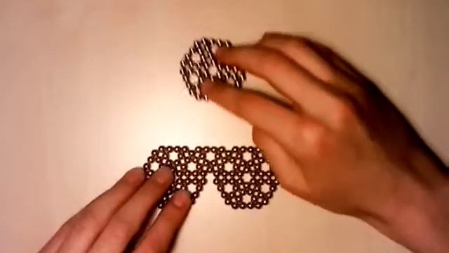 Buckyballs Tutorial No. 12 - Shape with buckyballs смотреть онлайн
