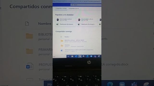 Cómo subir archivos en One Drive смотреть онлайн