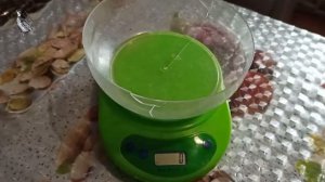 Бройлеры в вольере  Бройлер голошейка пора убирать лишних петухов