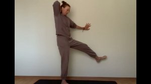 Выпить утром воду и почистить язык нужно правильно - это приведет к скромности, щедрости и гармонии