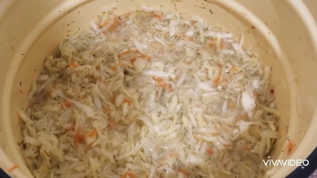 ДВА РЕЦЕПТА КВАШЕНОЙ КАПУСТЫ. КАПУСТА, КВАШЕНАЯ С ЧЕРНЫМ ХЛЕБОМ.