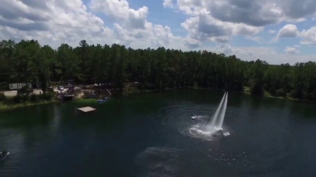 Полёт девушки на дроне смотреть онлайн