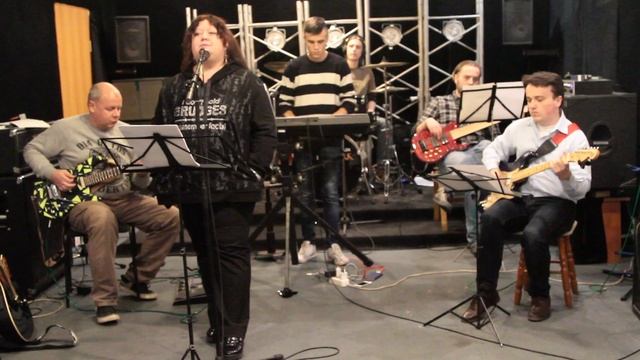 Ирина Ежова - Без меня (Live) смотреть онлайн