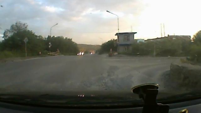 Прогулка по Ночному летнему Североморску.Продолжение.