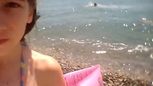 Купаюсь на море соленость