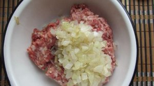 Котлеты из свинины и курицы