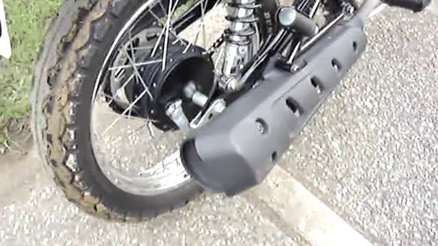 SUZUKI Grasstracker смотреть онлайн