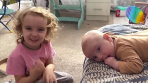 КУПИЛИ ОГРОМНЫЙ ТЕЛЕВИЗОР. ДАРИНА ХОЧЕТ ПУТЕШЕСТВОВАТЬ . 16.02.24.