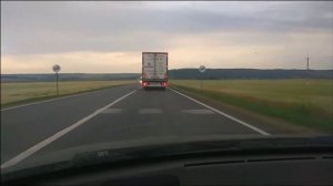 Белая ночь опустилась как облако...