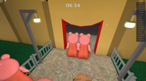 Piggy but it's 100 Players (Roblox Piggy Game)