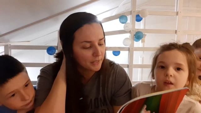 СКАЗКА О ПАХАРЕ И КАЗАНКЕ ЗОЛОТА Читаем перед сном ВЫПУСК#12 Vinograd Family - Виноградовы смотреть онлайн