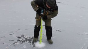 Бур-шуруповерт. Переходник с ручкой для ледобура MORA!