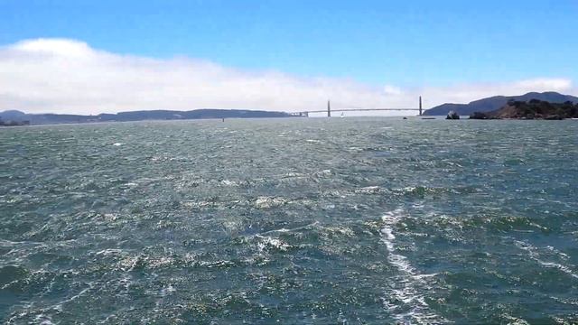 Cheap Ferry Ride to San Francisco from Larkspur with views of Alcatraz. смотреть онлайн