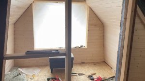 НАНЯЛА РАБОТНИКОВ, пистолет для вагонки, МУЖ И ВЕДРО, производство яиц - Julia Melnikova