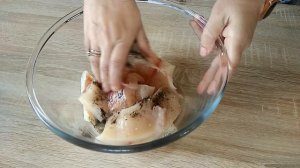 Щука в сметане на сковороде.