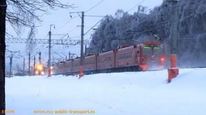 Two EMU Express ED4M in Moscow, 30.12.2010